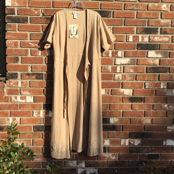 2 rayon Dresses, size M - Picture 8 of 13